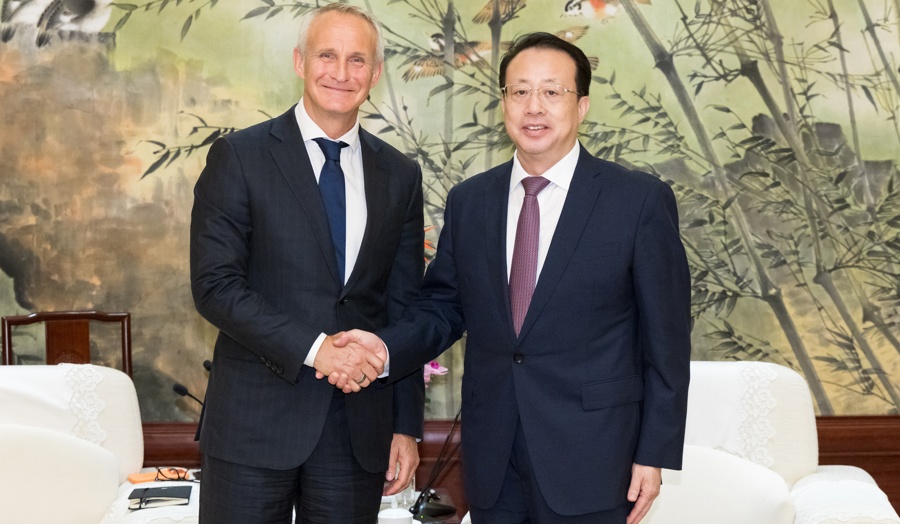 上海市长会见美国万宝盛华集团董事会主席兼CEO普里辛,让全球人才近悦远来